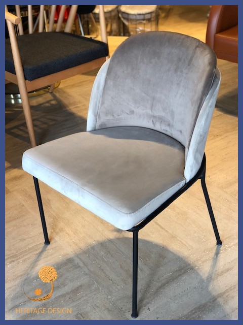 Demir Ayaklı Sandalye